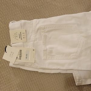 NWT ZARA WHITE BOYFRIEND JEANS